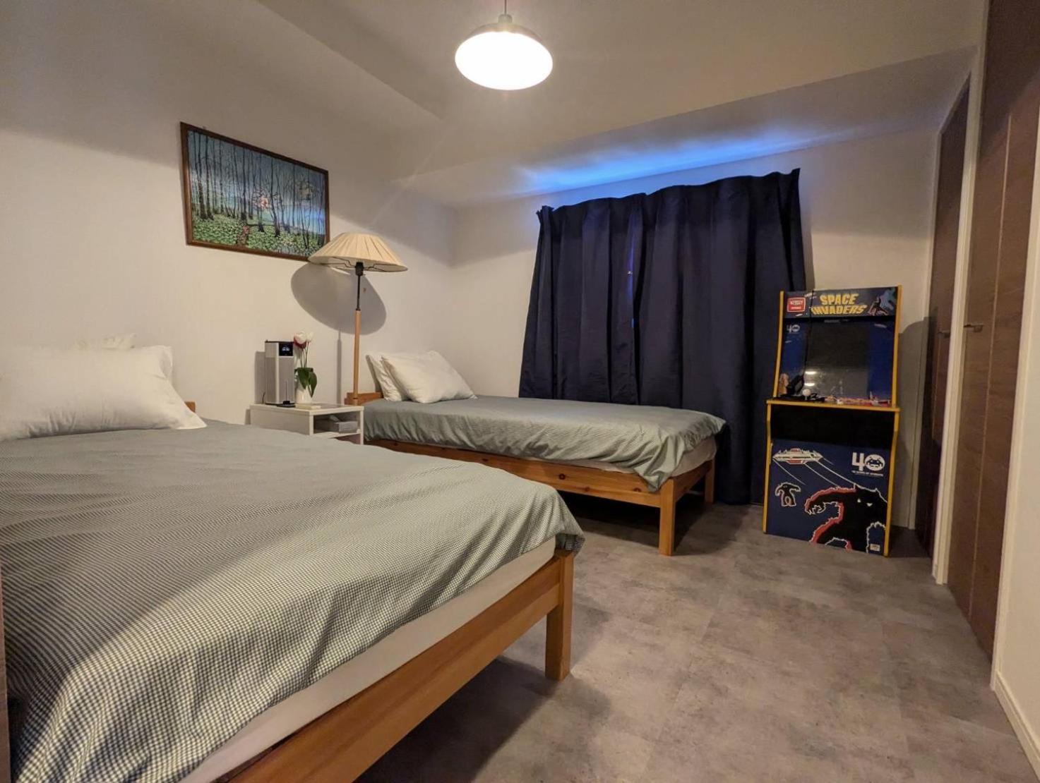 Namba 2 Bedroom Apartment, 1 Min To Nippombashi Osaka Room photo